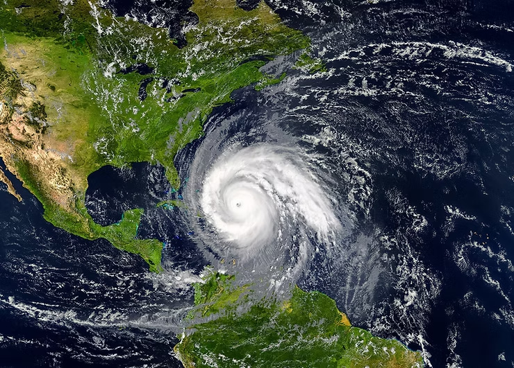 How to Prepare and Protect Your Catamaran or Boat for Hurricanes in Florida