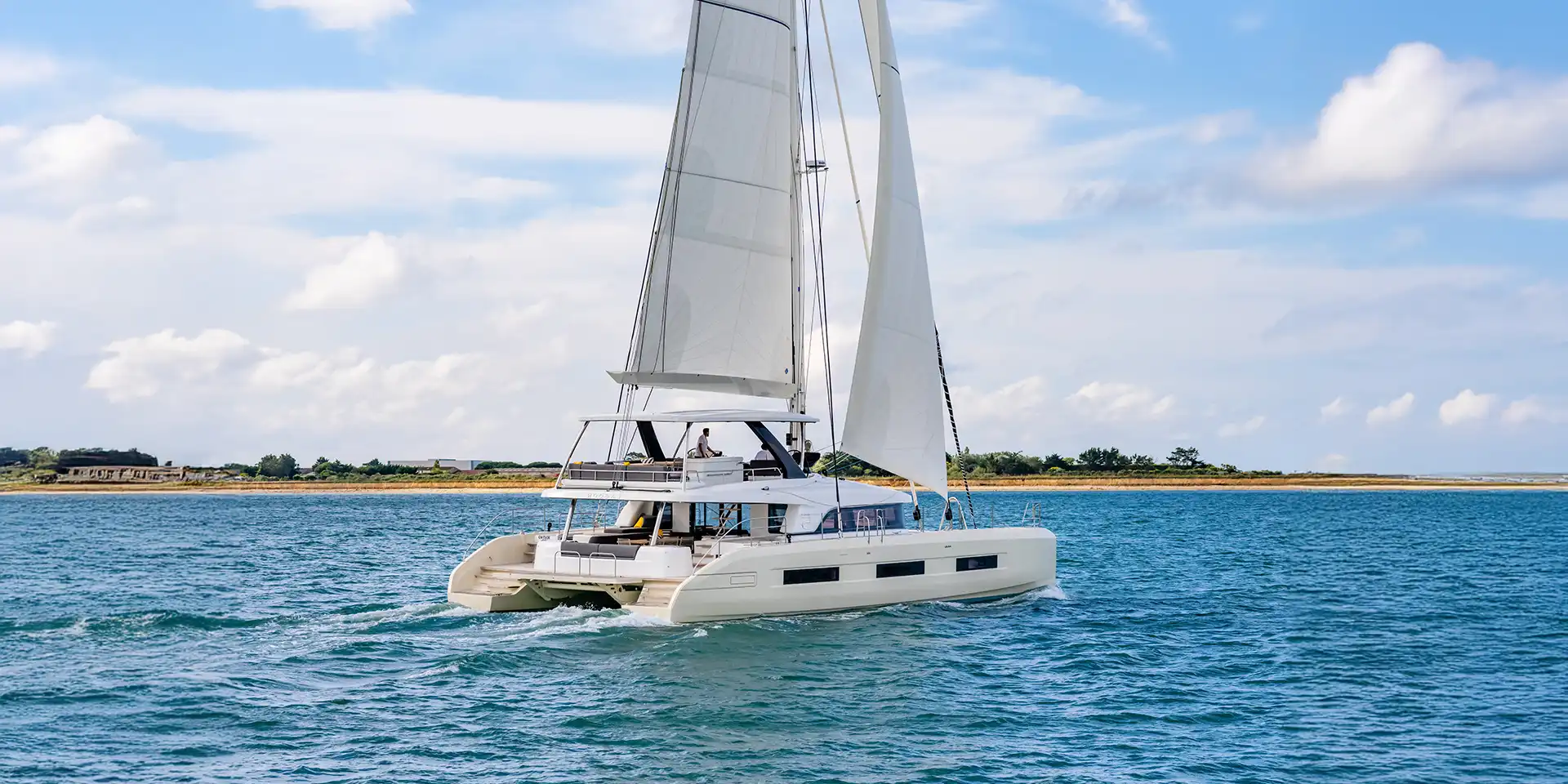 Lagoon Sixty5 photo